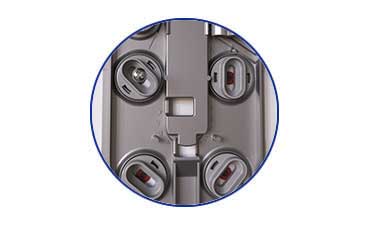  Four Rotating Mounting Feet.